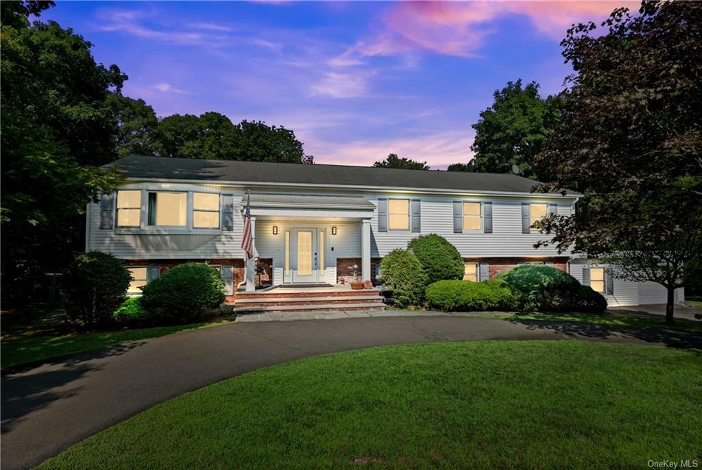 Property Photo:  8 Rosemont Drive  NY 10956 