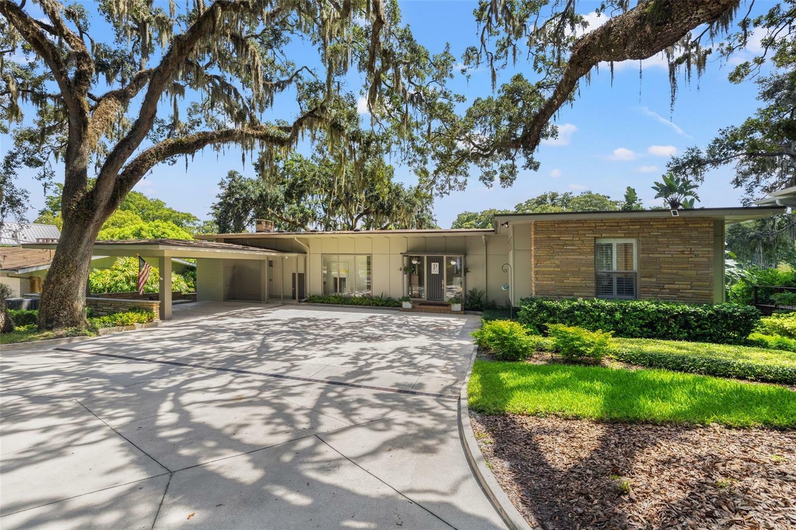 Property Photo:  621 S Riverhills Drive  FL 33617 