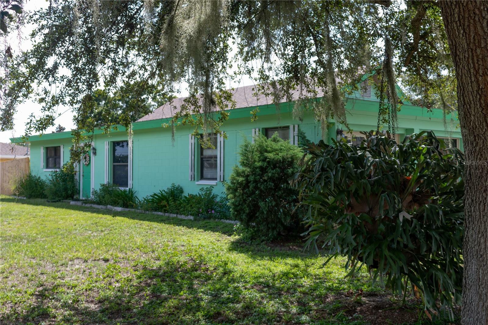 Property Photo:  15 Winterset Drive  FL 33884 