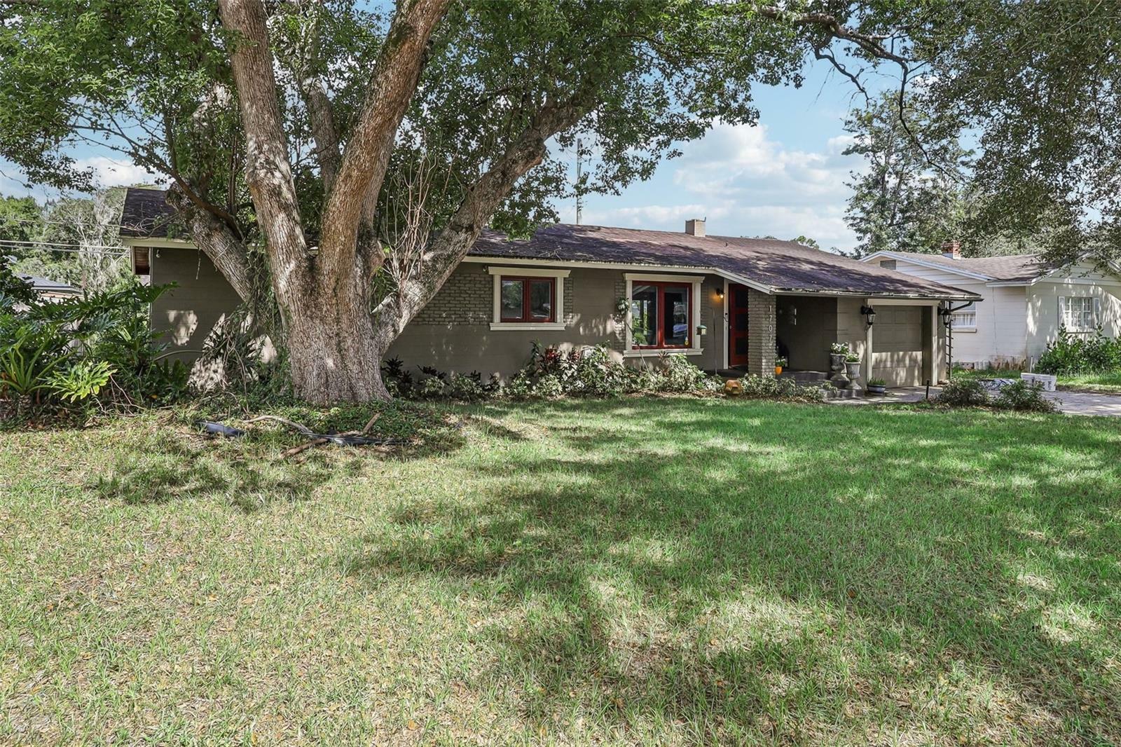 Property Photo:  1707 Oriole Avenue  FL 32803 