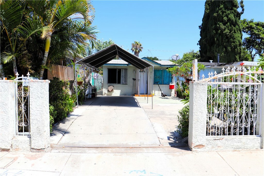 11919 169th Street  Artesia CA 90701 photo