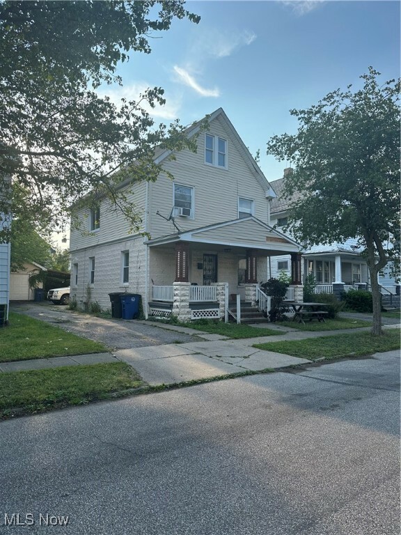 Property Photo:  2832 E 125th Street  OH 44120 