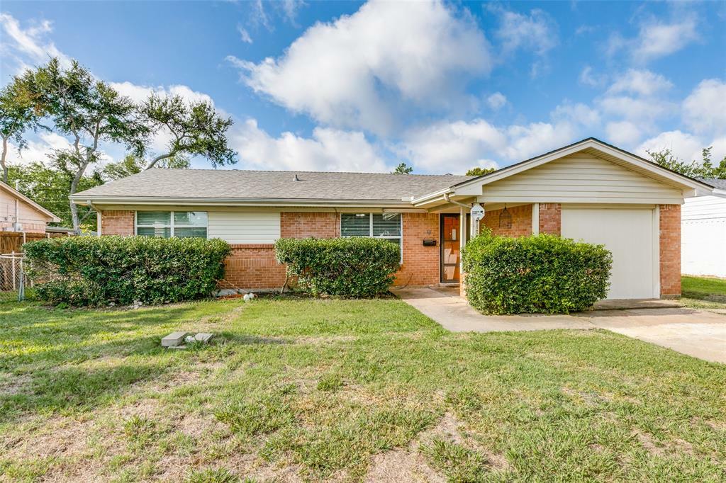 Property Photo:  522 Fairview Drive  TX 75081 