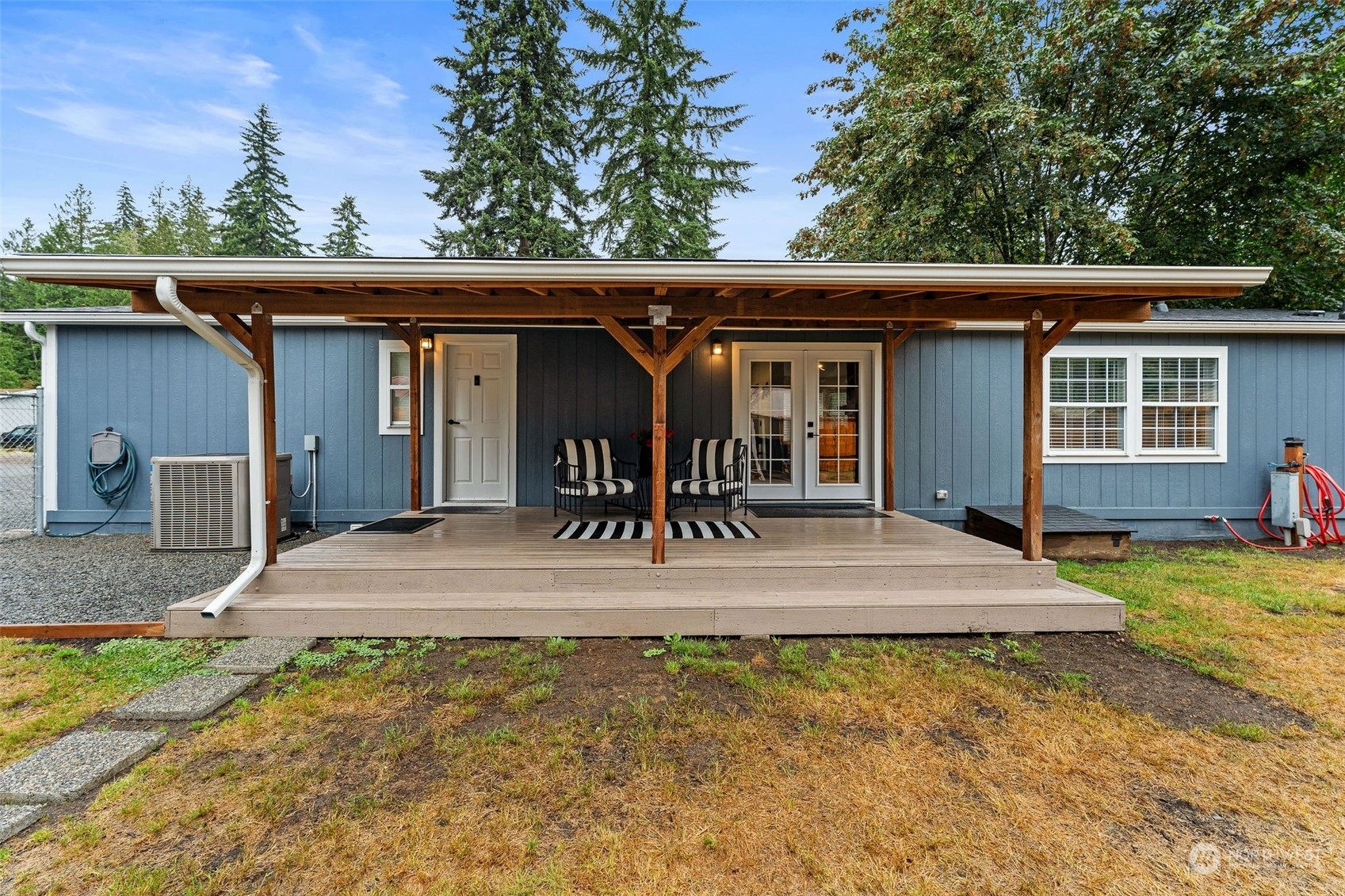 Property Photo:  13101 W Loop View Drive  WA 98252 