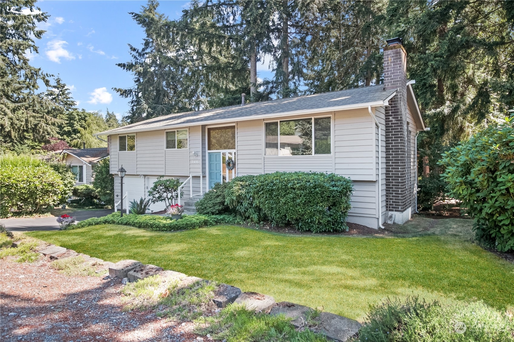 Property Photo:  7415 NE 120th Street  WA 98034 