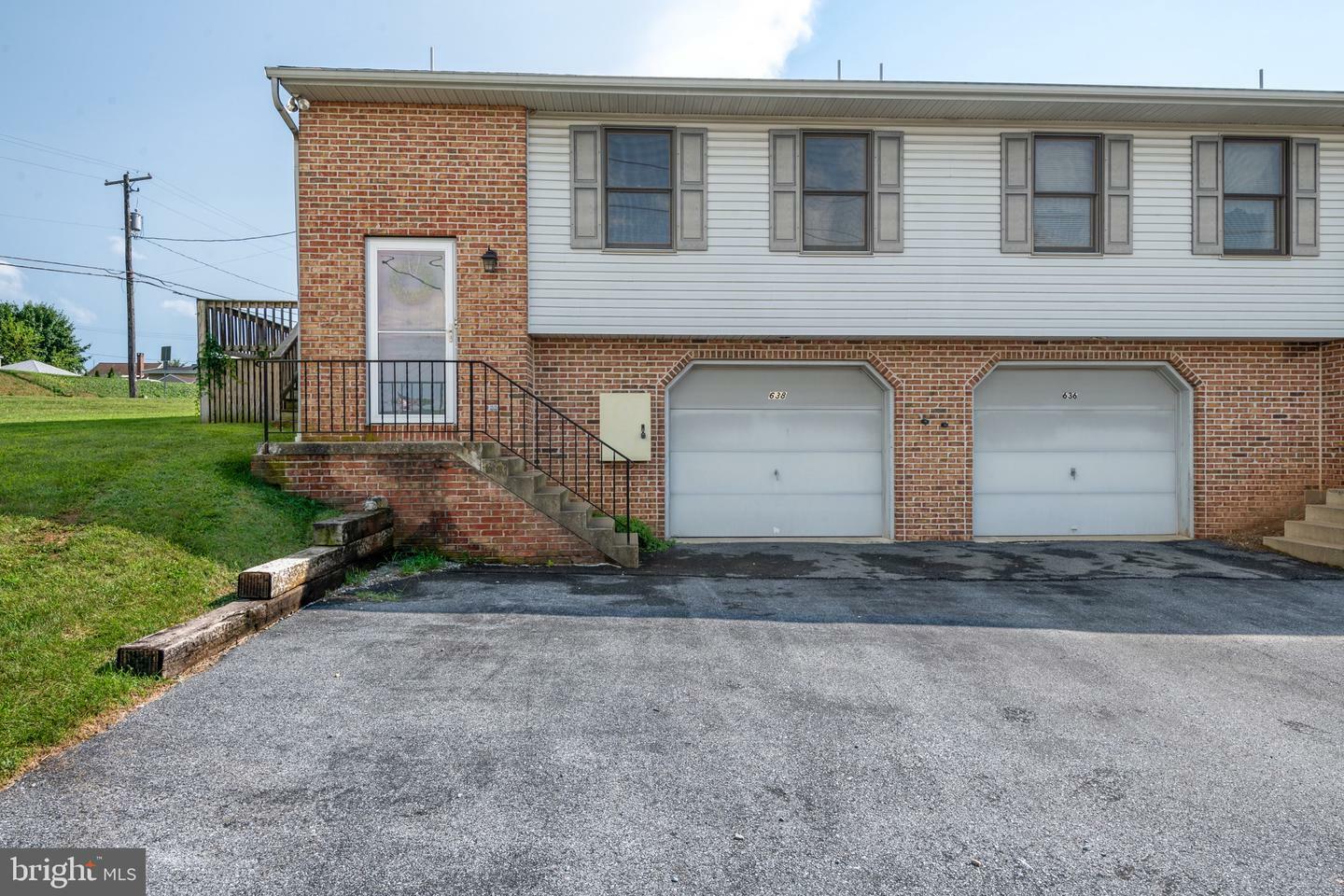 Property Photo:  638 Fulton Street  PA 17501 