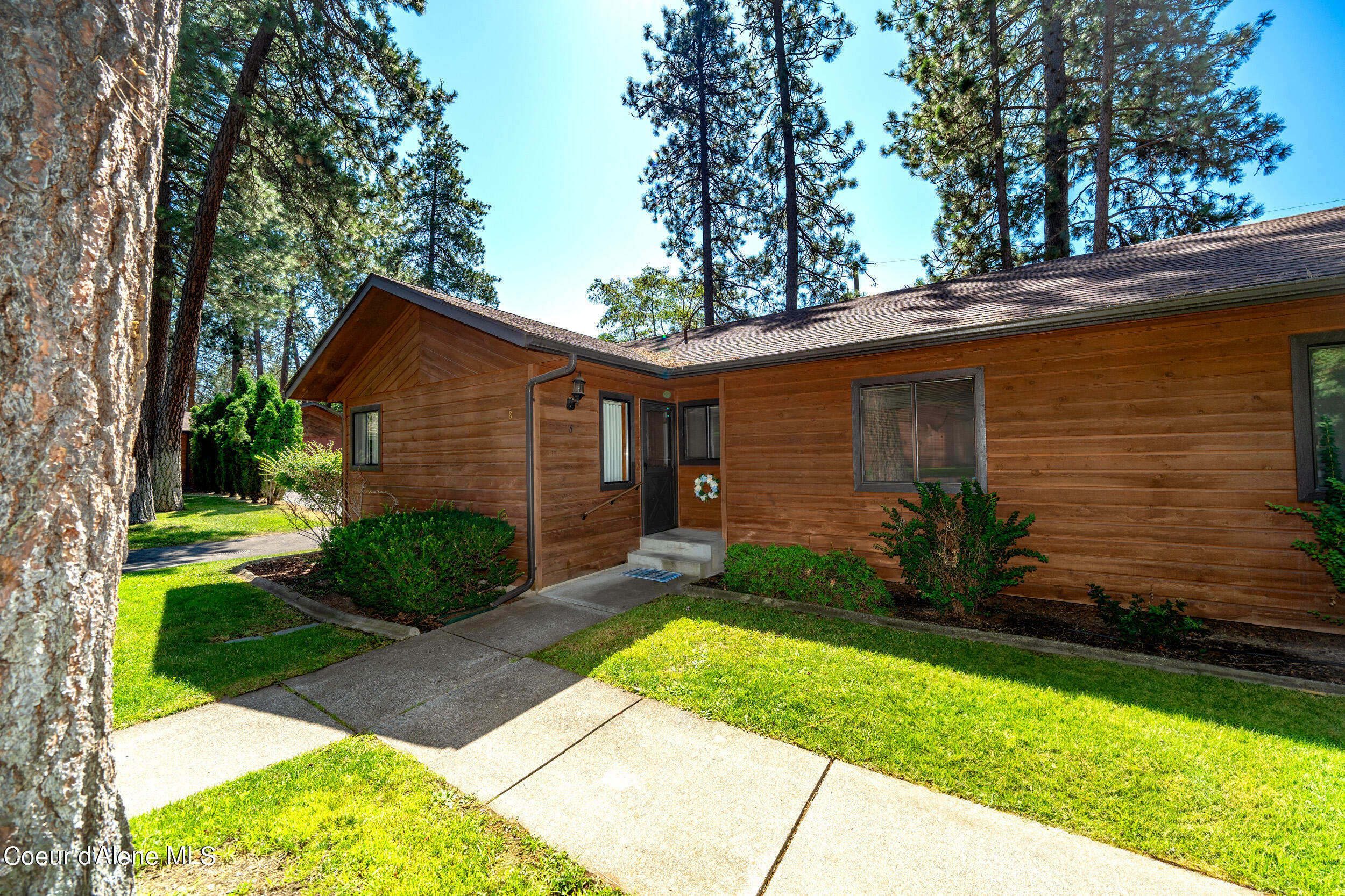 1130 E Timber Ln #8  Coeur D'Alene ID 83815 photo