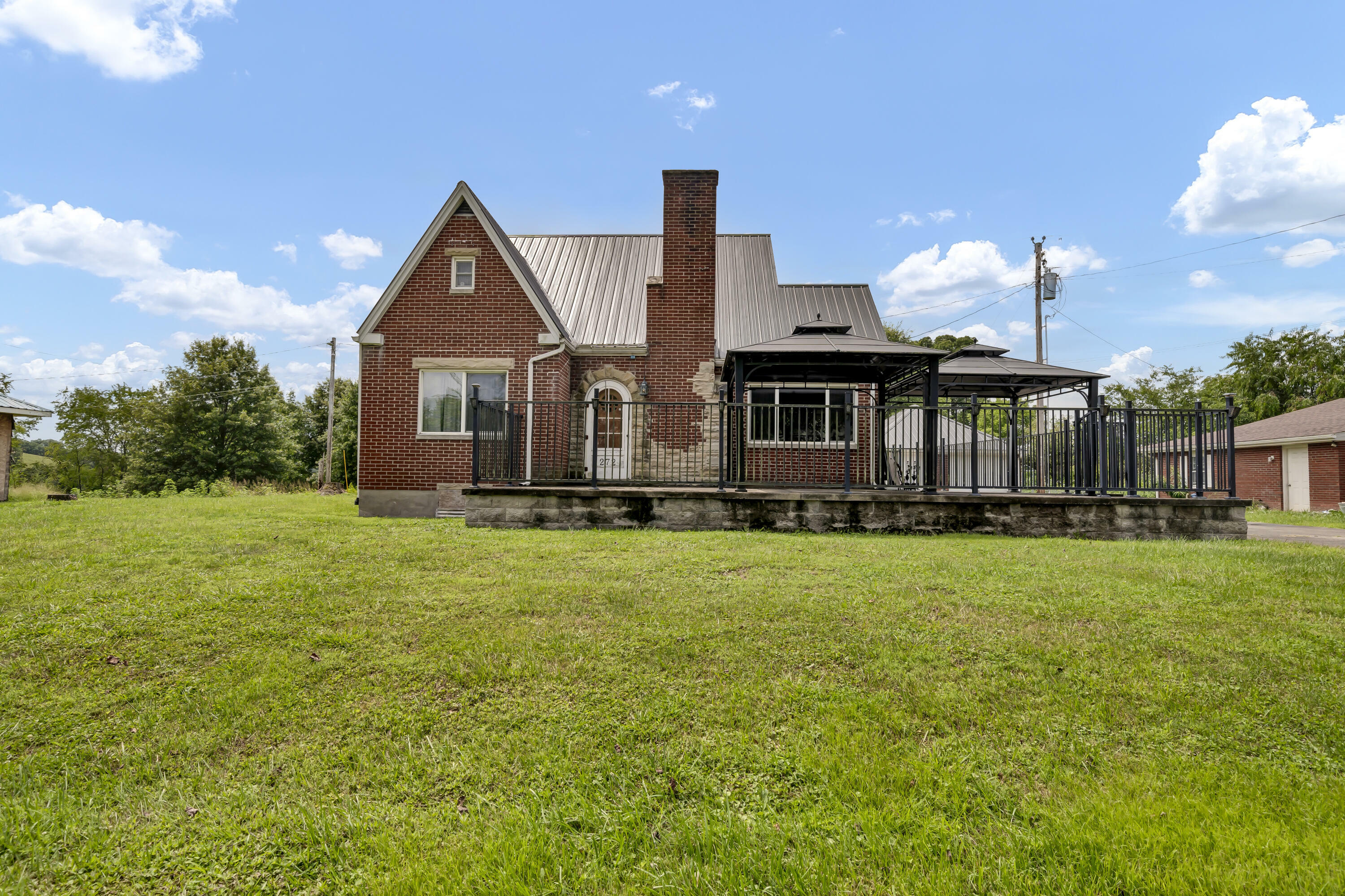 Property Photo:  272 Liberty Street  KY 41425 