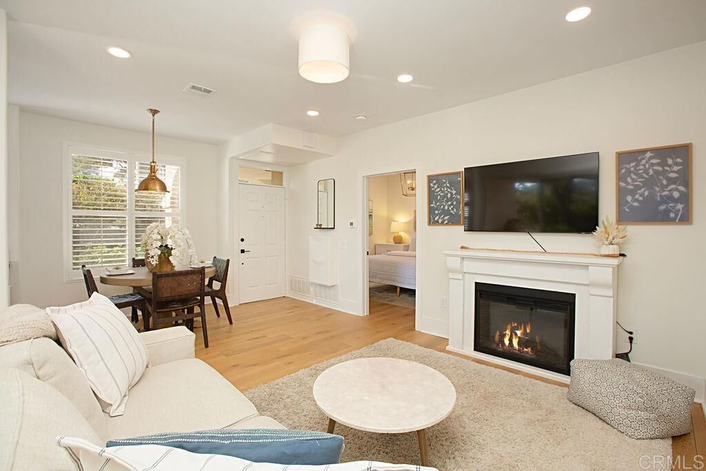 Property Photo: 3601 Bernwood 71 CA 92130
