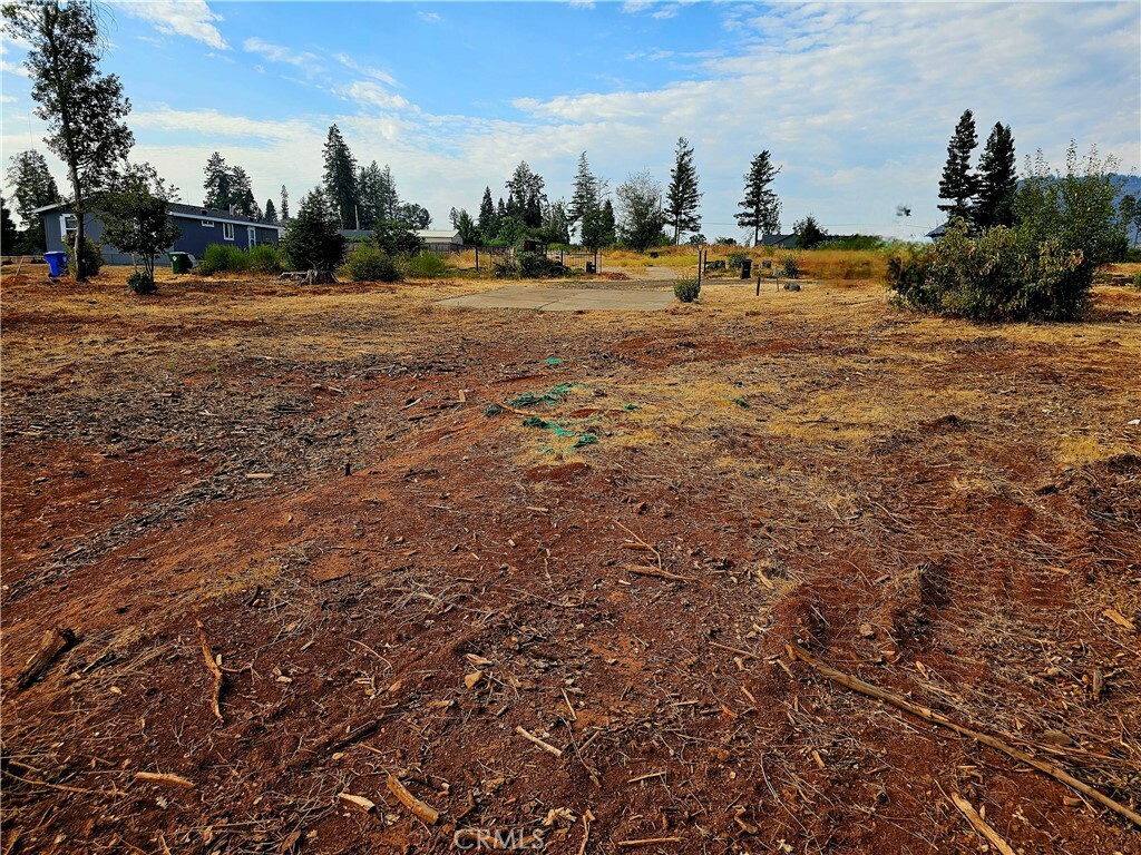 Property Photo:  2015 Picnic Lane  CA 95969 