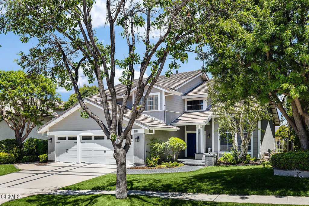 Property Photo:  680 Azure Hills Drive  CA 93065 