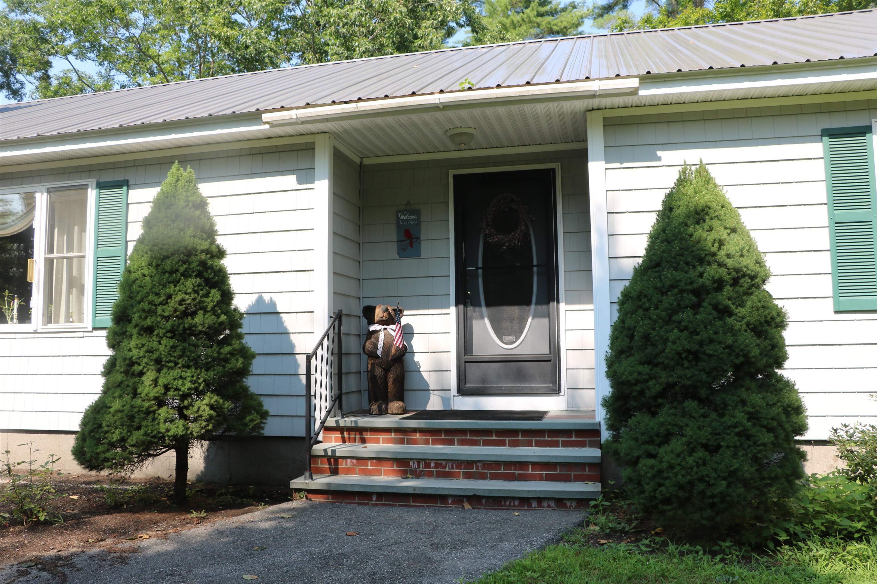 Property Photo:  122 Kelsey Road  NH 03290 