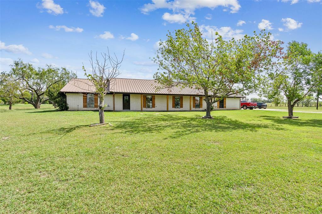 Photo de la propriété:  1427 Davis Lane  TX 75160 