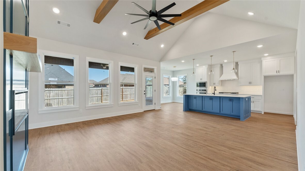 Property Photo: 950 Moksha Street AR 72719