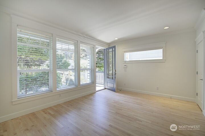 Property Photo: 1846 N 54th Street WA 98103