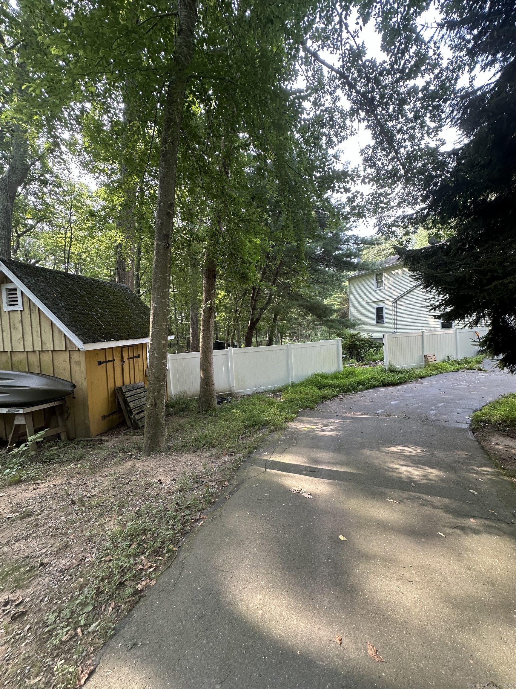 Property Photo:  248 Toby Hill Road  CT 06498 