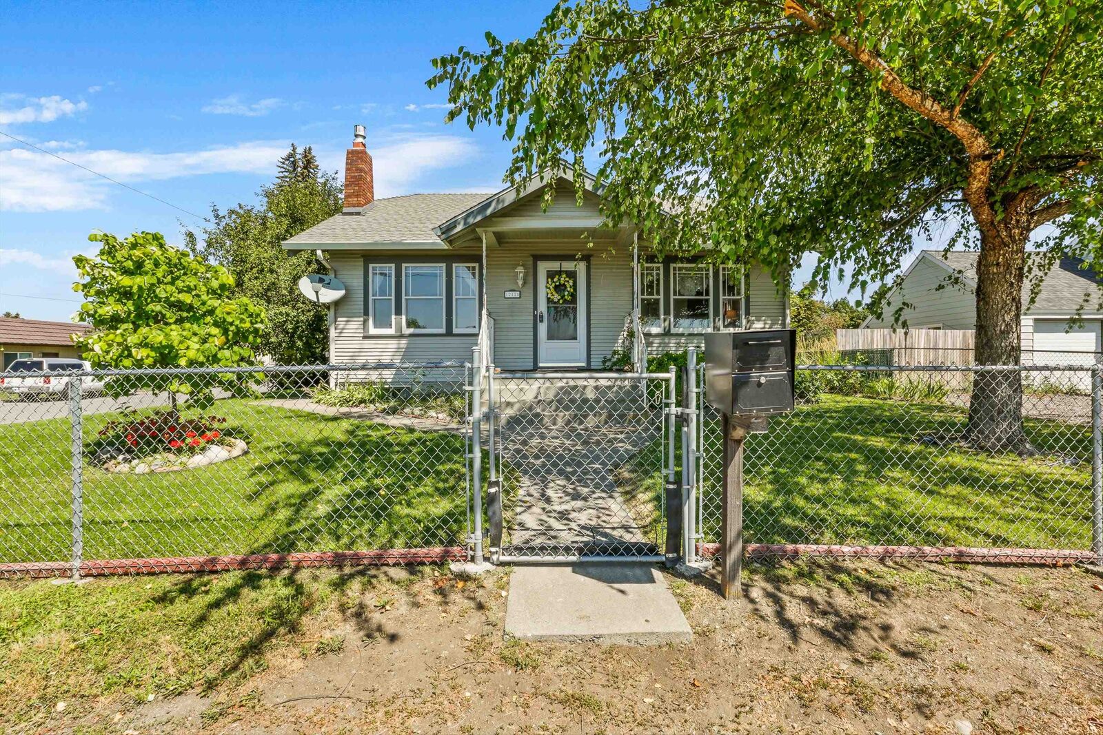 Property Photo: 12125 E Main Ave WA 99206