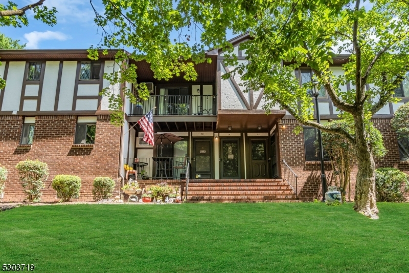 Property Photo: 70 Farm Rd NJ 08844