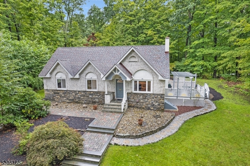 Property Photo:  63 Tall Oaks Dr  NJ 07860 