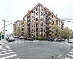 762 Brady Avenue 623  Bronx NY 10462 photo