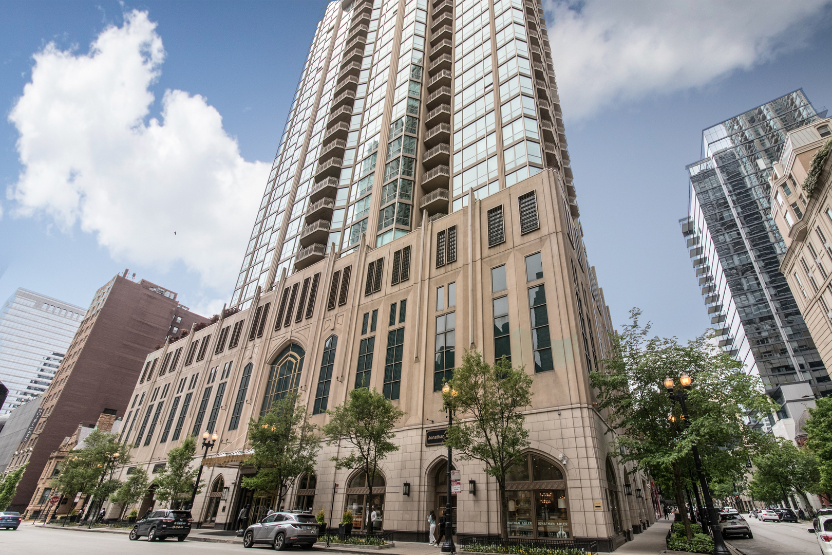 Property Photo:  21 E Huron Street 1604  IL 60611 