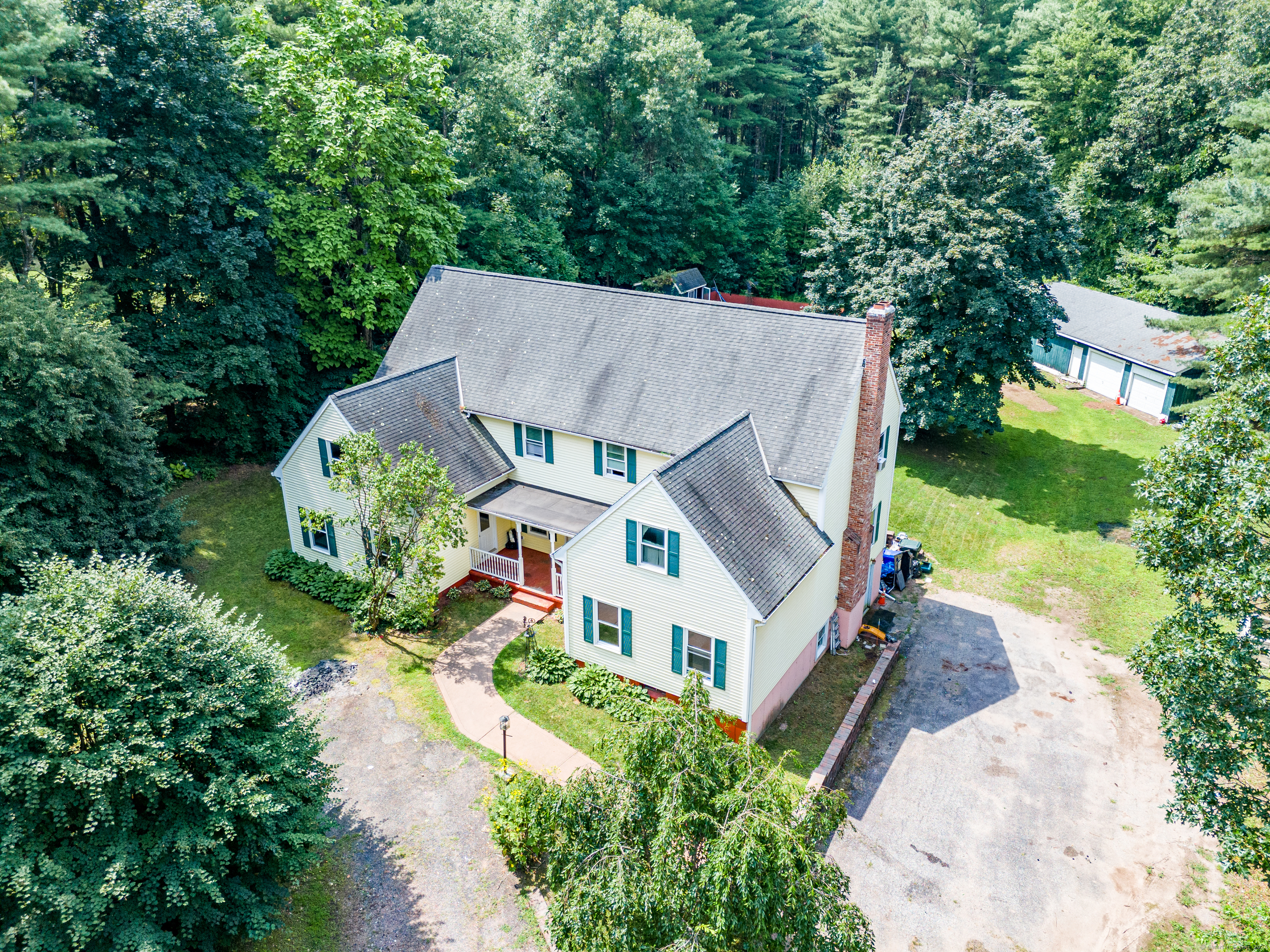 Property Photo:  148 Field Road  CT 06071 