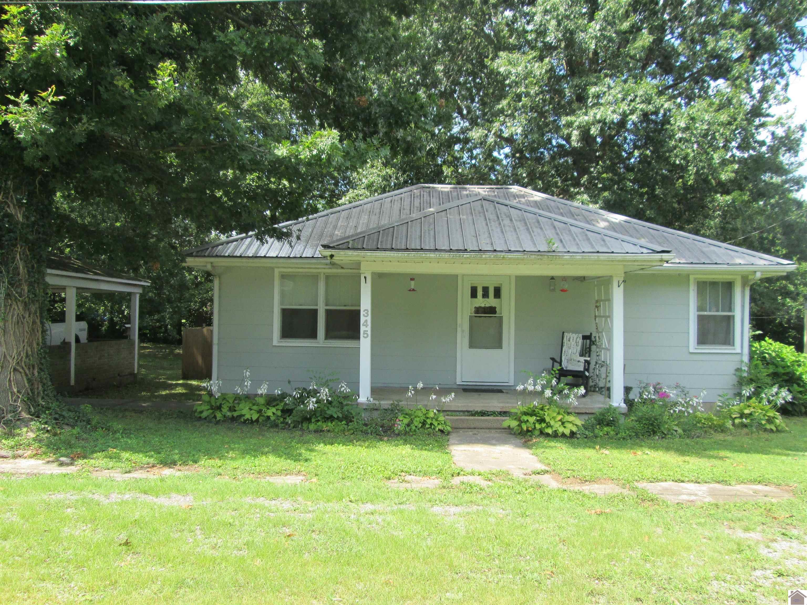 Property Photo: 345 Pine St KY 42056