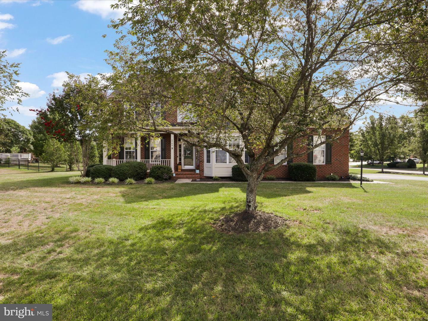 Property Photo:  5784 Bencrest Way  VA 20169 