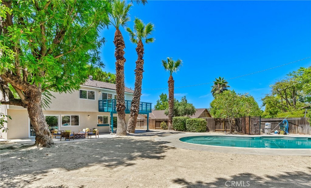 Property Photo:  735 Glenhill Drive  CA 92507 