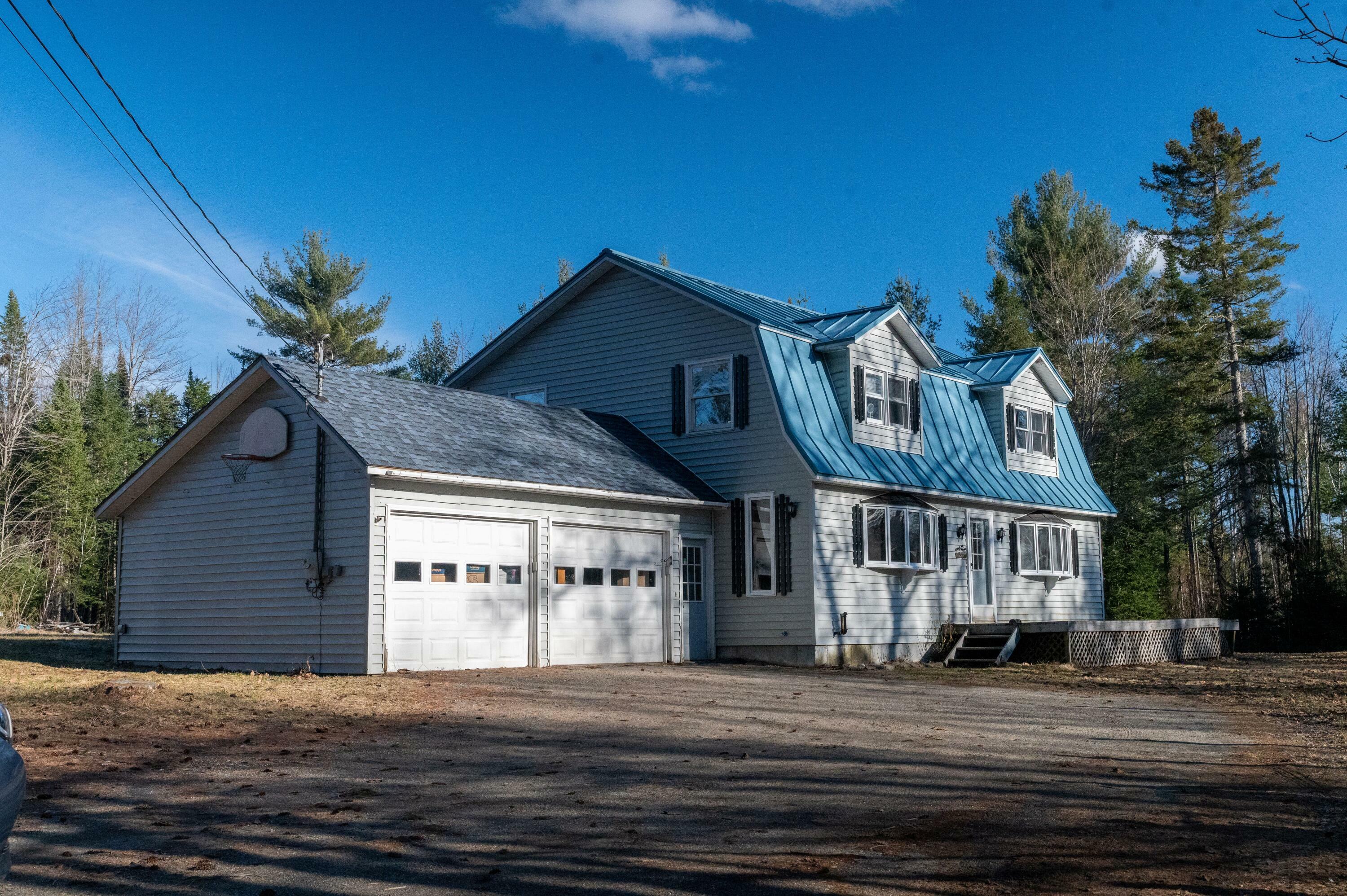 Property Photo: 655 Hartland Road ME 04924