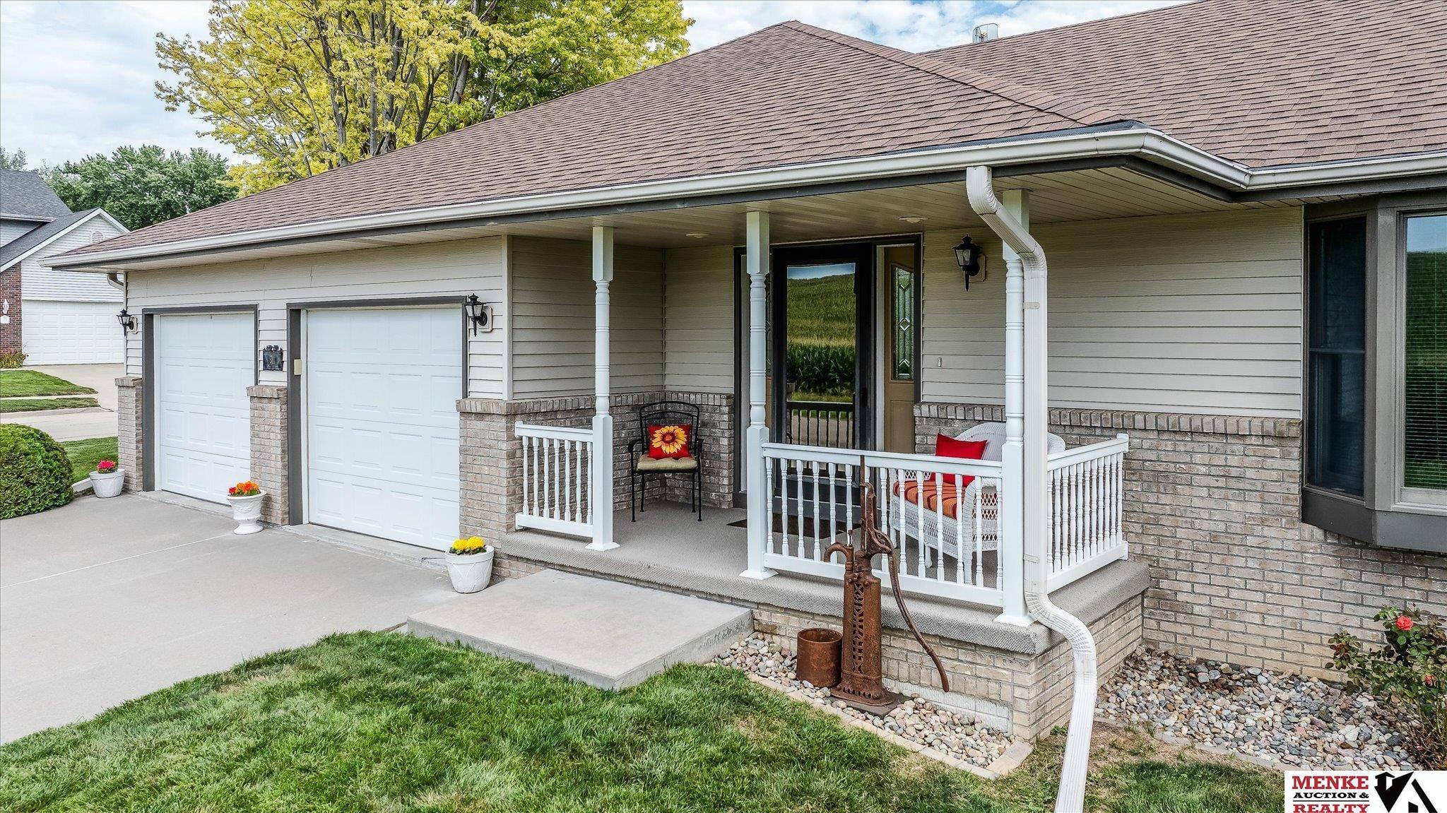 Property Photo:  311 Ehrig Avenue  IA 51575 