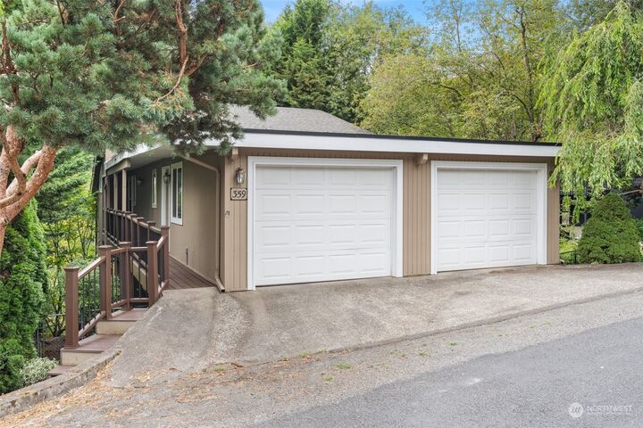 Property Photo: 359 SE Parkhill Dr WA 98532
