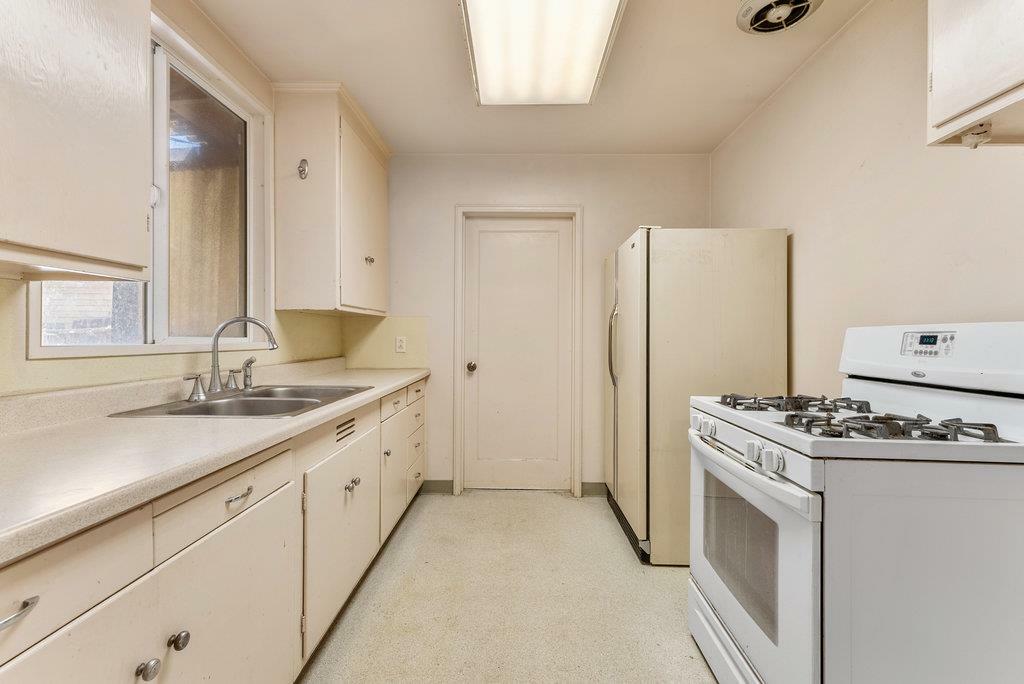 Property Photo:  279 Maryal Drive  CA 93906 