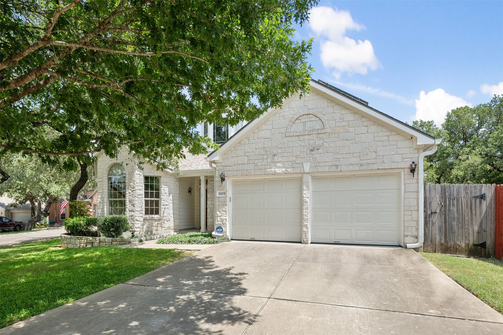 Property Photo: 11005 Sea Hero Lane TX 78748
