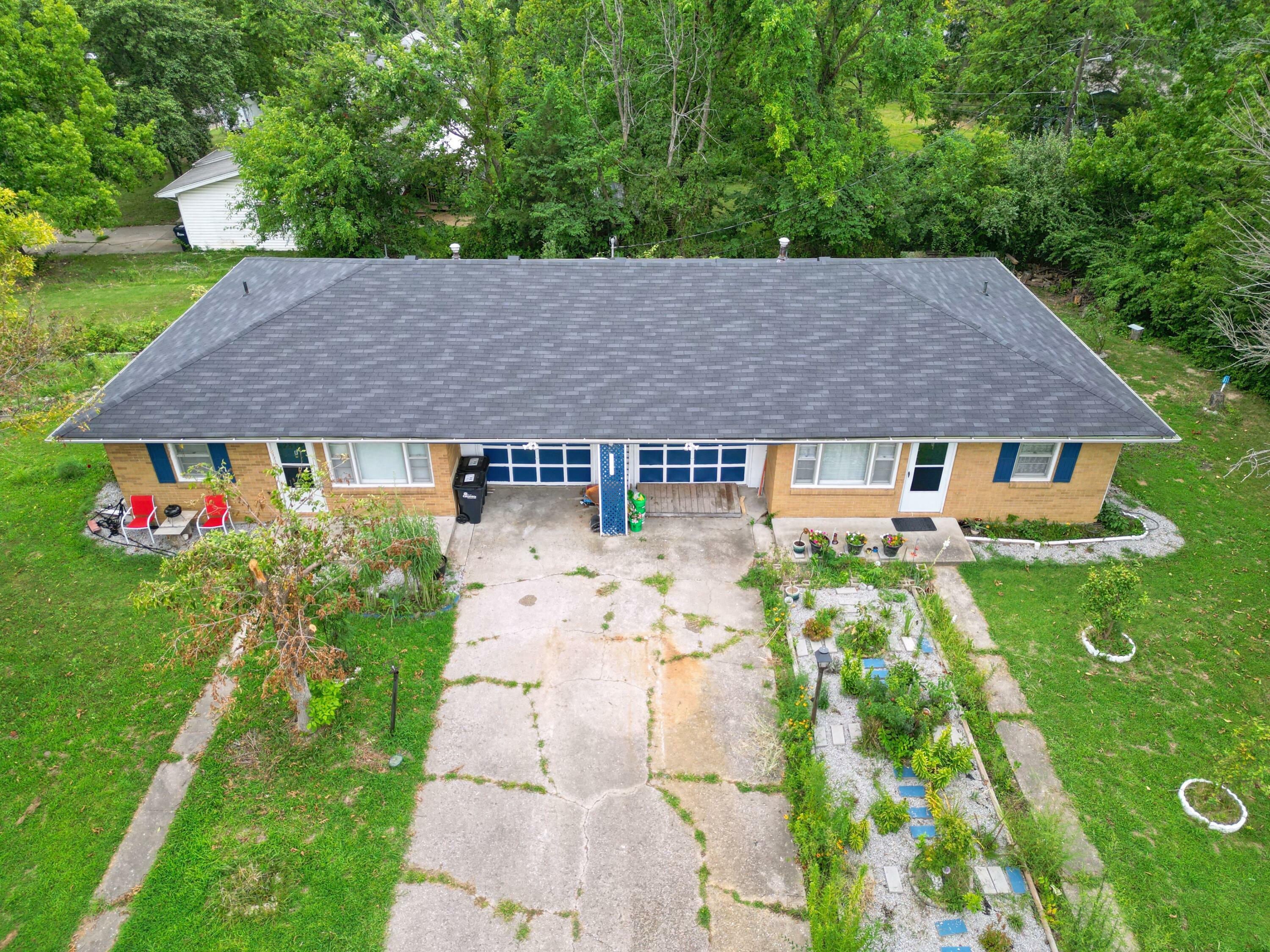 Property Photo:  2814 N Willowbrook Rd  MO 65202 