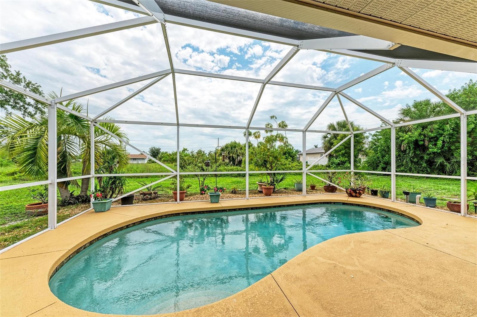 Property Photo: 14143 Saul Lane FL 33981
