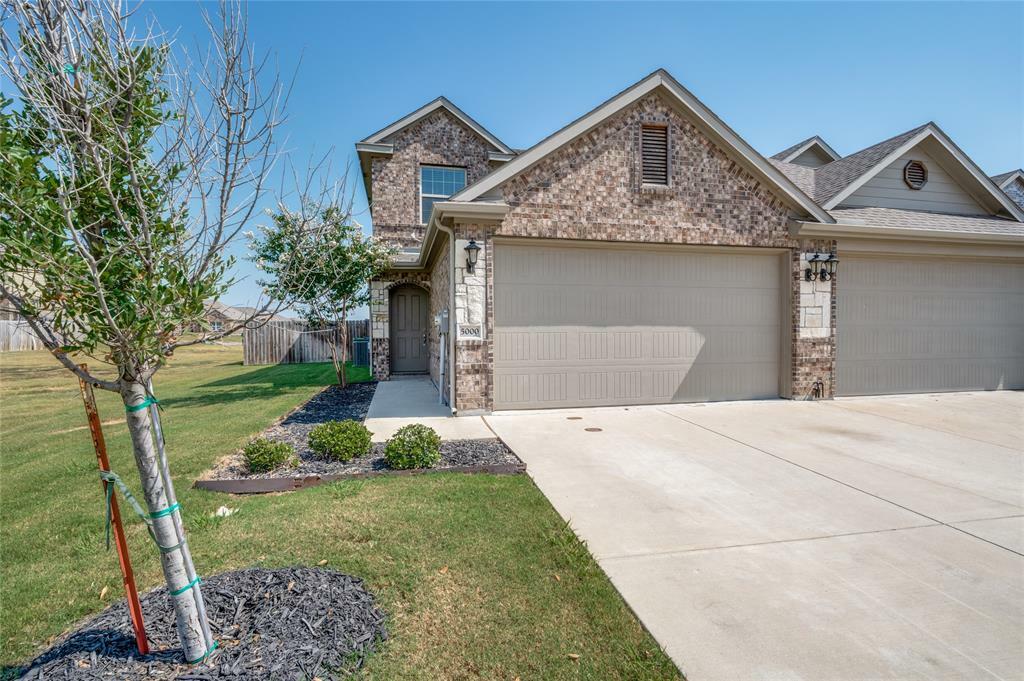 Property Photo:  5000-5002 Villas Drive  TX 76266 