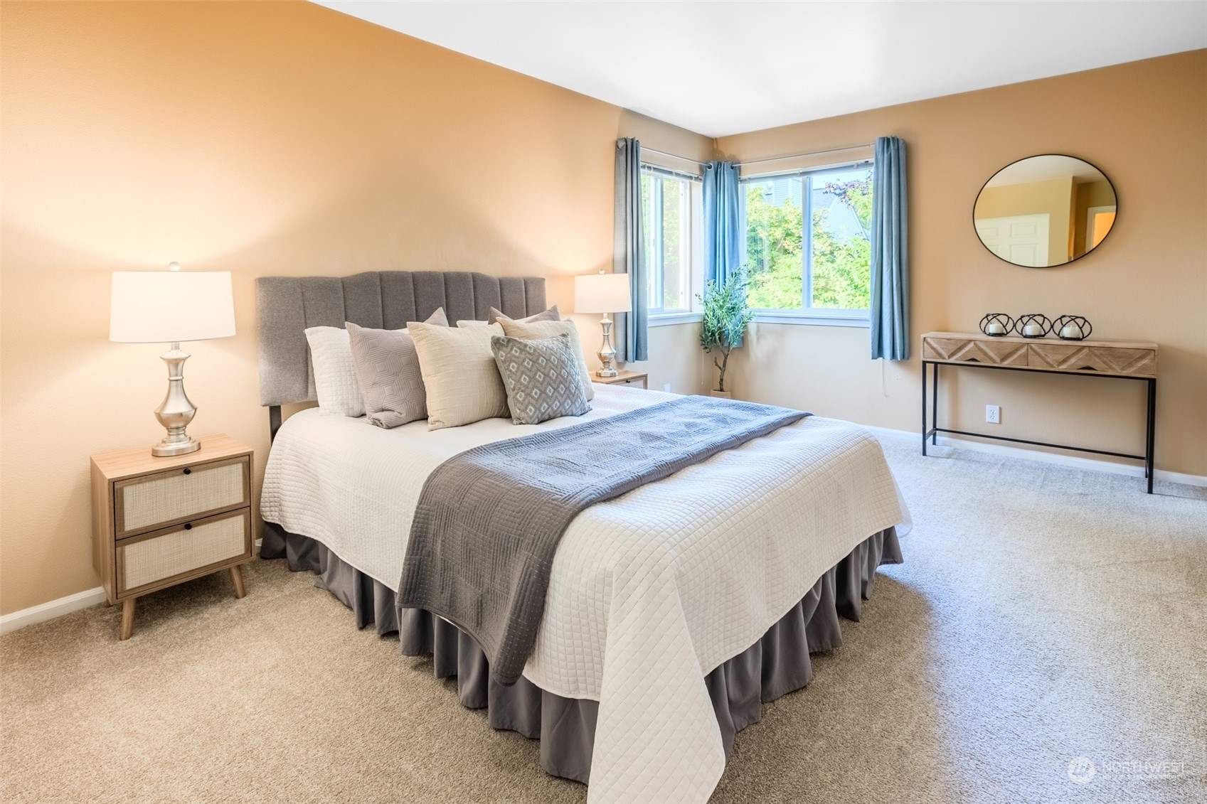 Property Photo:  9300  Stone Avenue N 201  WA 98103 