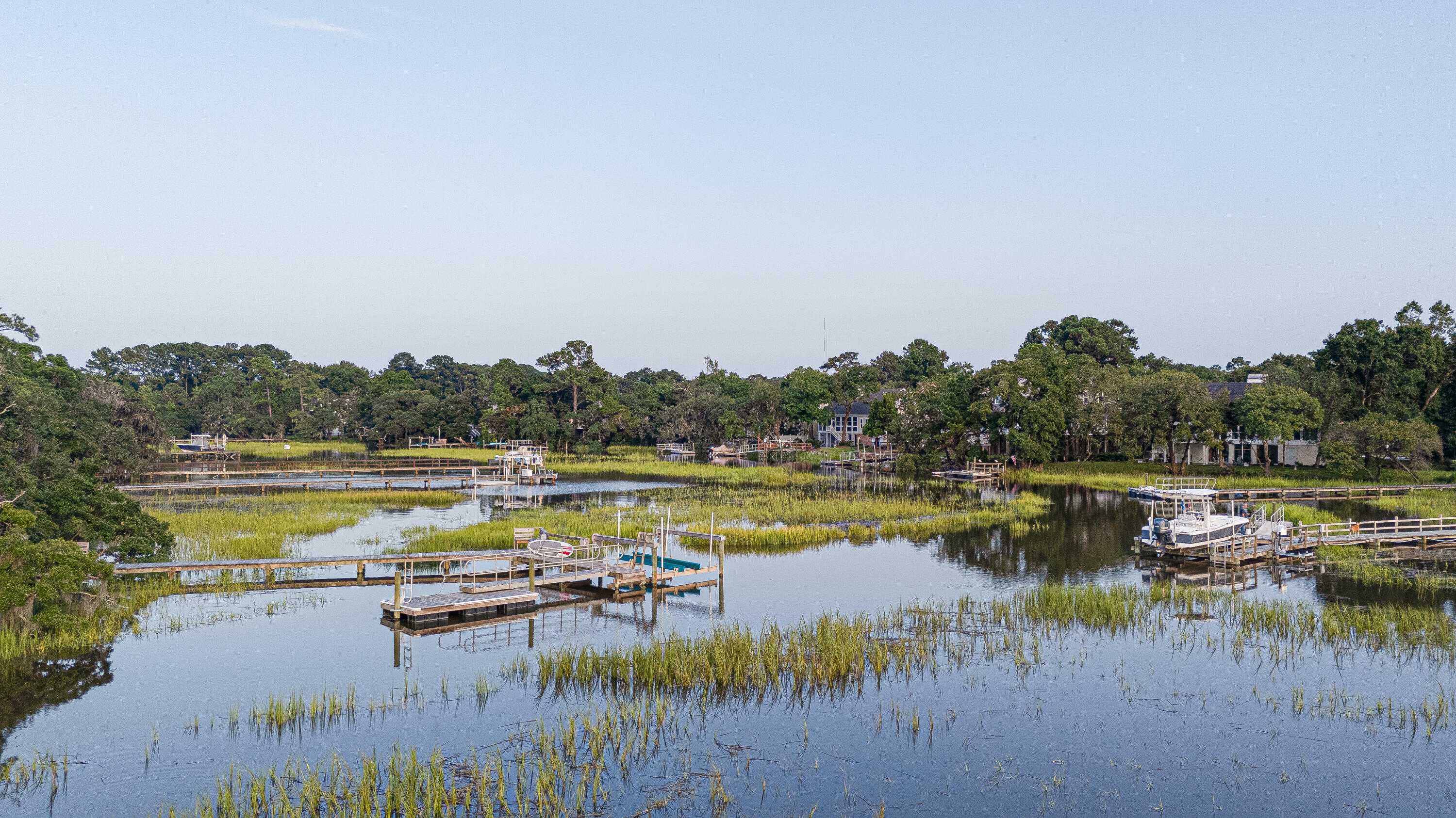 Property Photo:  687 Oak Marsh Drive  SC 29464 