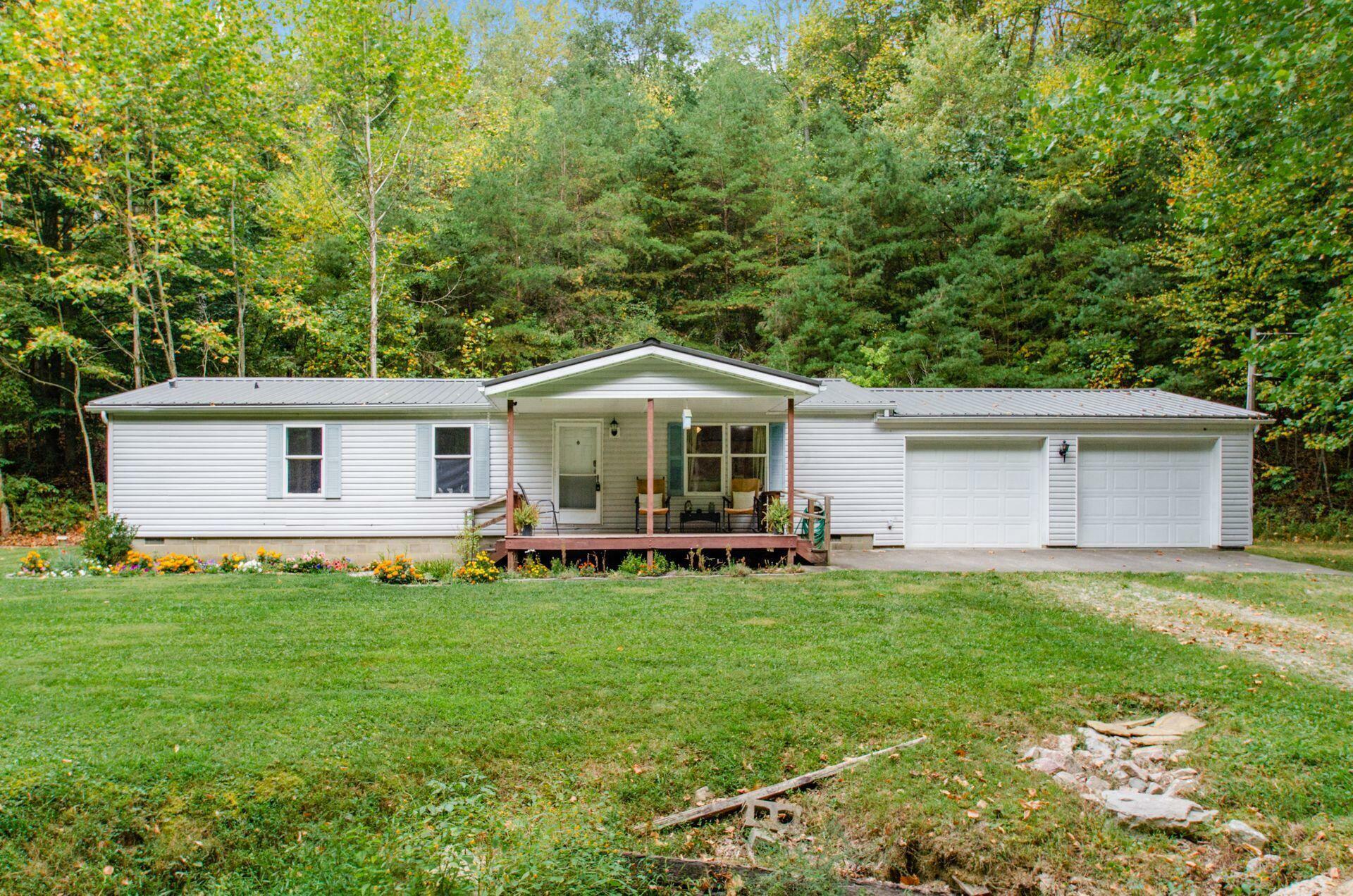 Property Photo:  9072 Walnut Dowler Road  OH 43138 