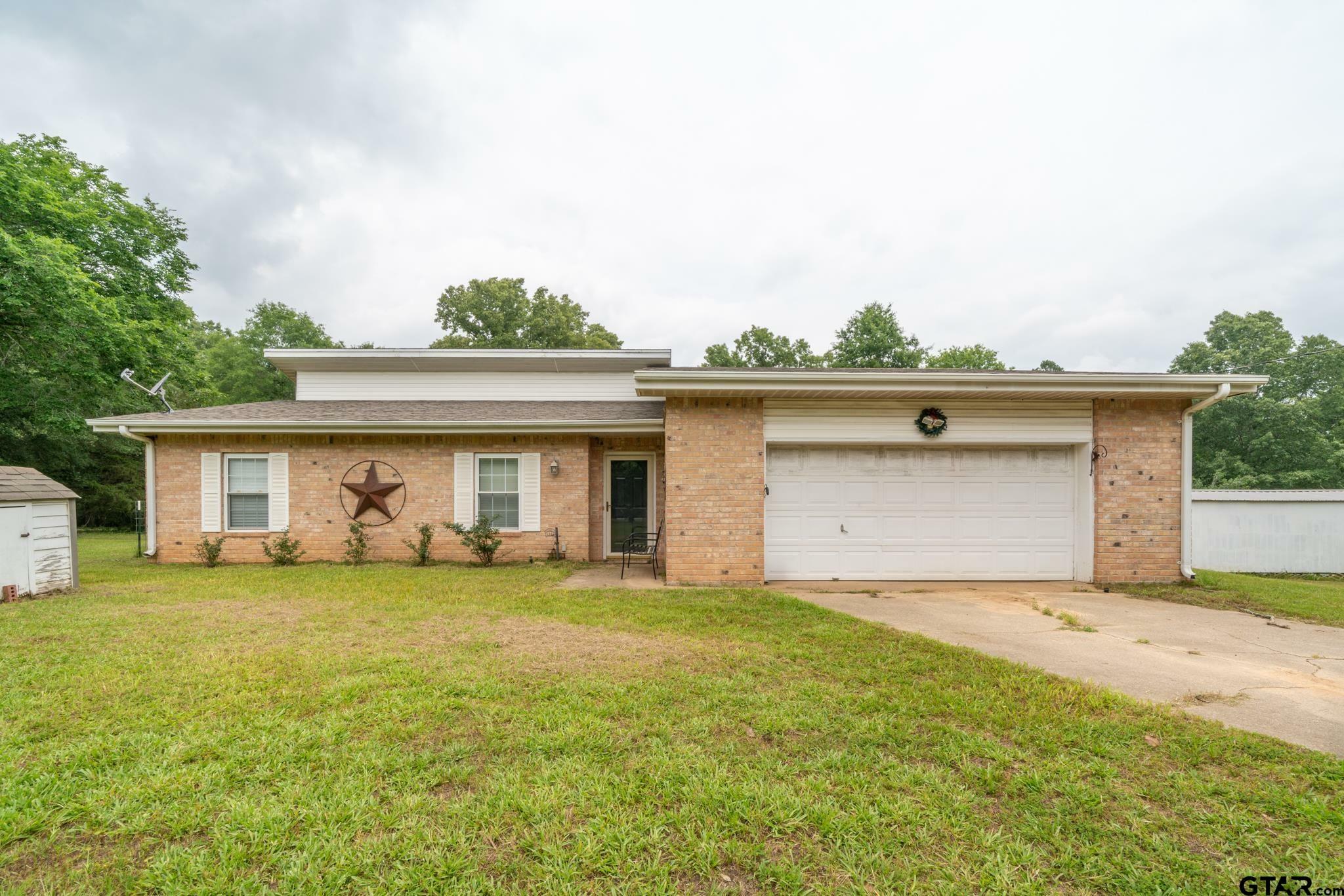 Property Photo:  256 Los Altos  TX 75692 