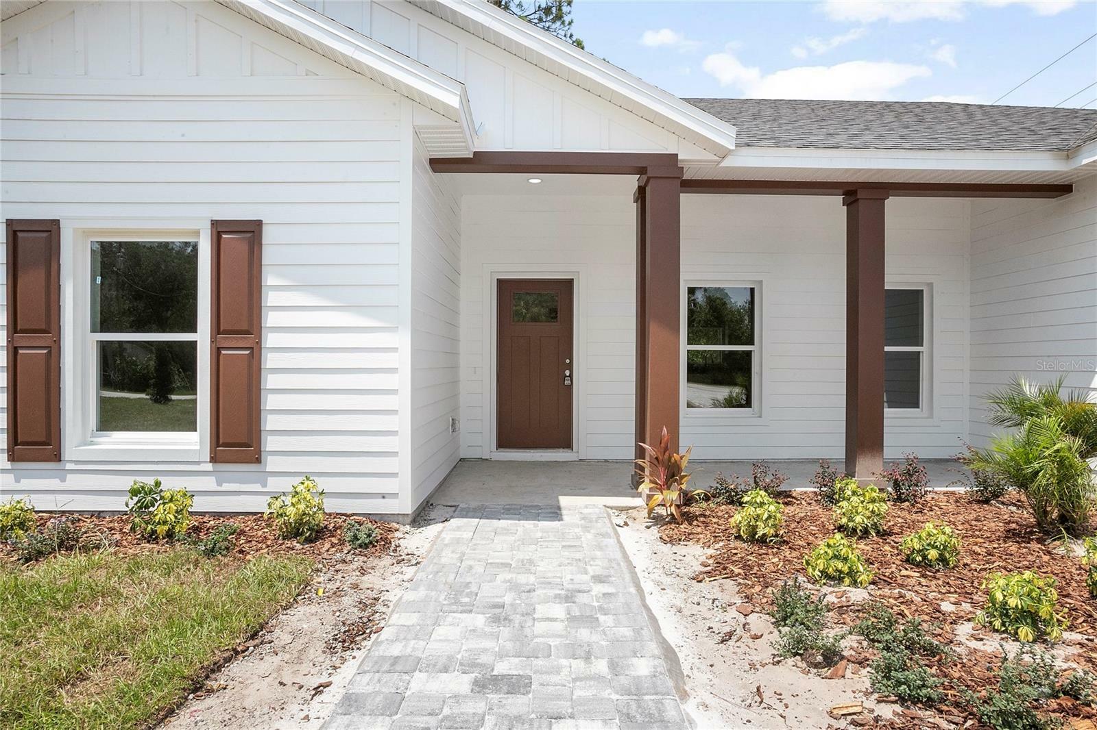 Property Photo:  378 Elizabeth Street  FL 32725 