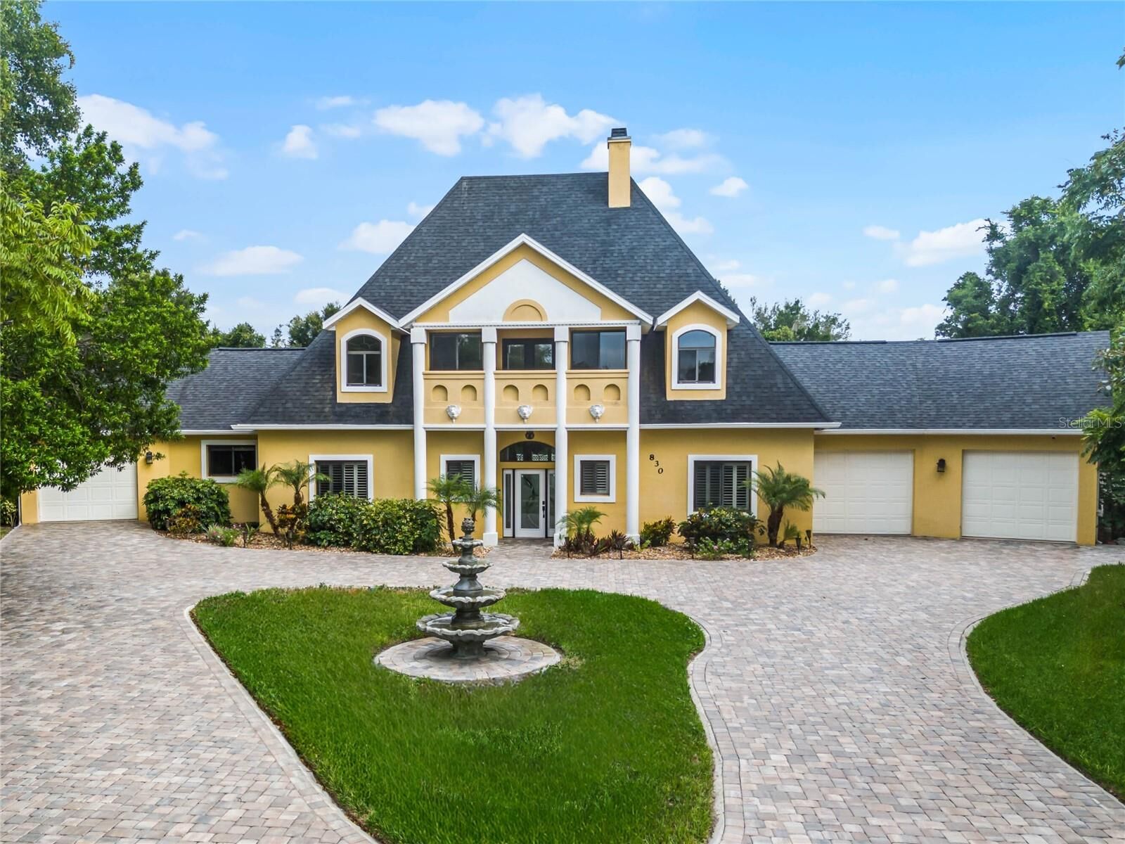 Property Photo:  830 Bayridge Lane  FL 32127 