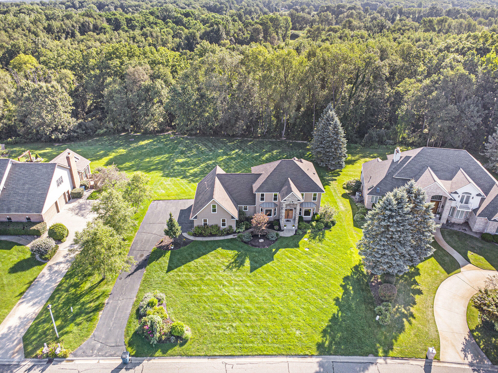 Property Photo:  281 Minges Hills Drive  MI 49015 