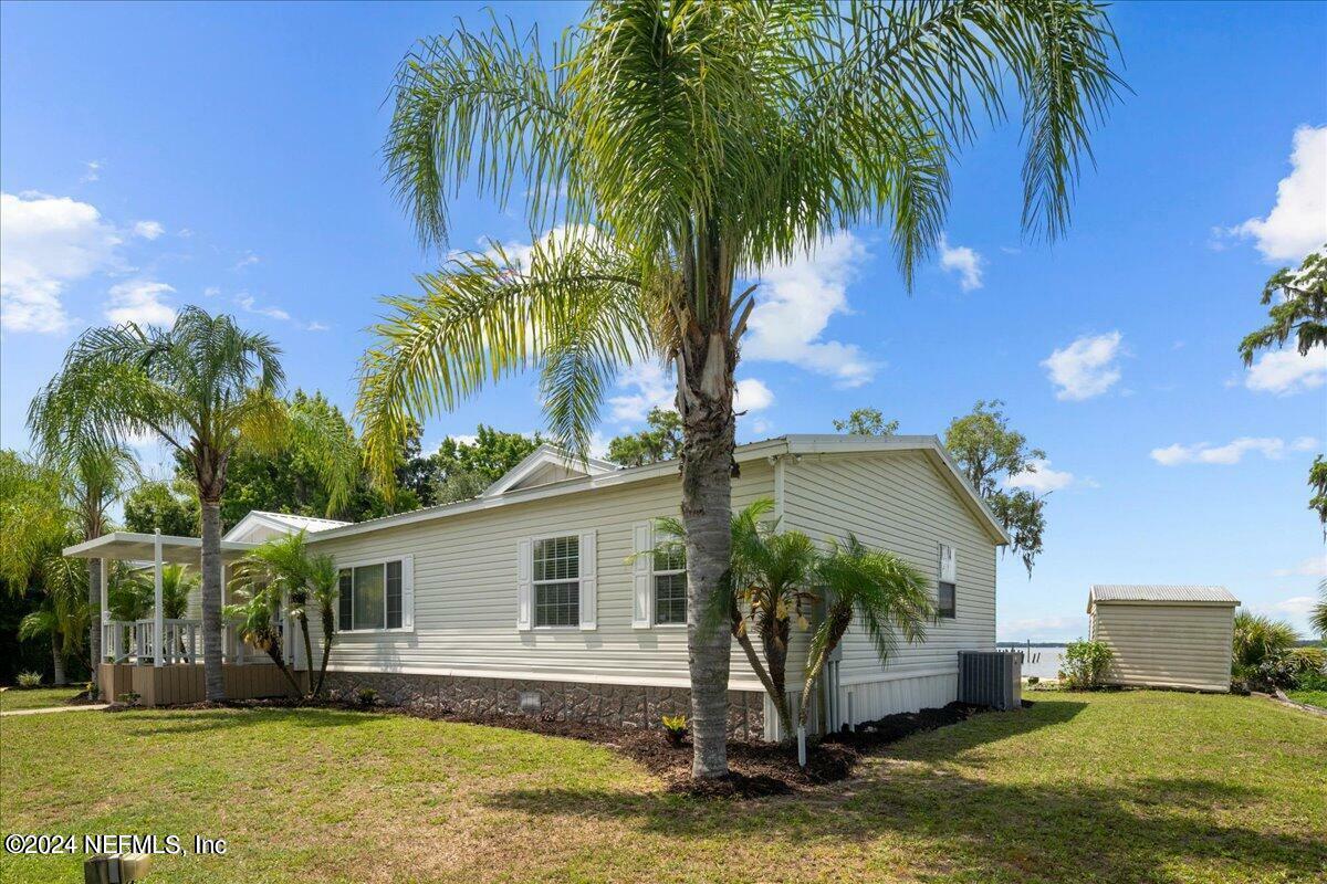 Property Photo:  208 School Road  FL 32131 