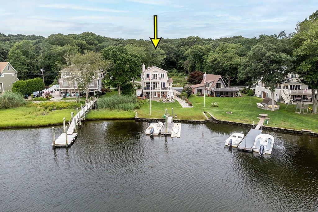 Property Photo:  729 Middlebridge Road  RI 02879 