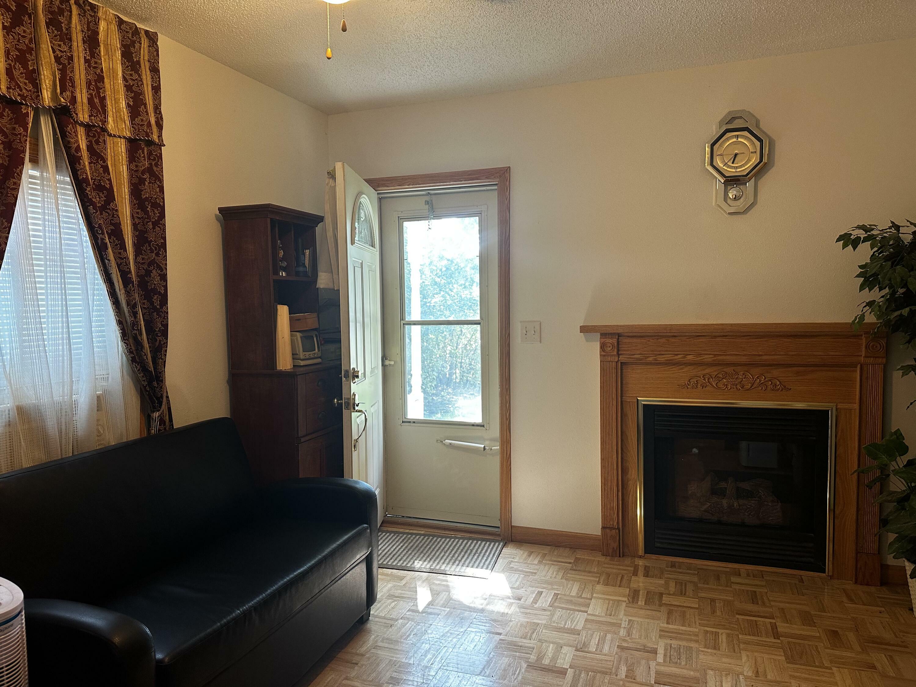 Property Photo:  815 S Wells St  SD 57401 