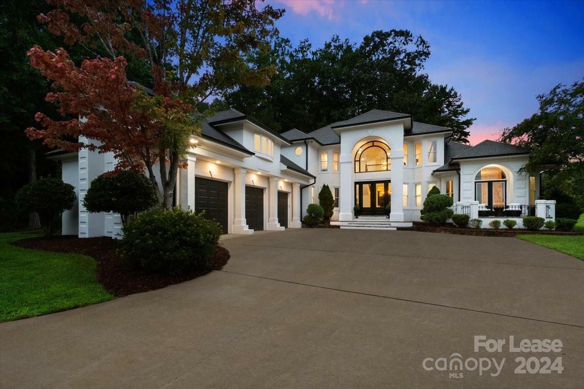 Property Photo:  1337 Whispering Oaks Circle  NC 28104 