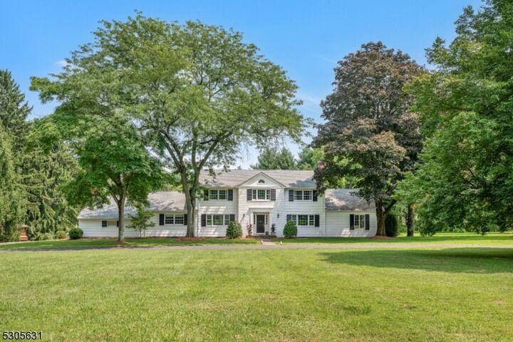 45 Featherbed Ln  Harding Twp. NJ 07976 photo