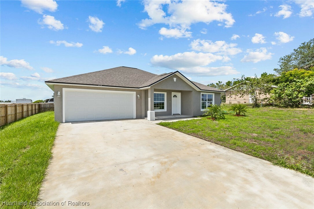 Property Photo:  1745 W Taunton Road  FL 33825 